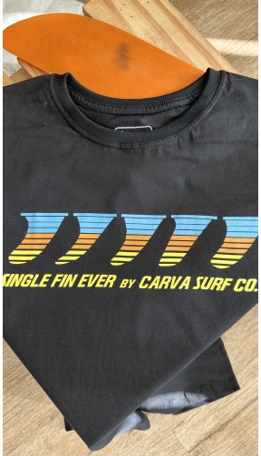 Camiseta Single Fin Ever BLCK